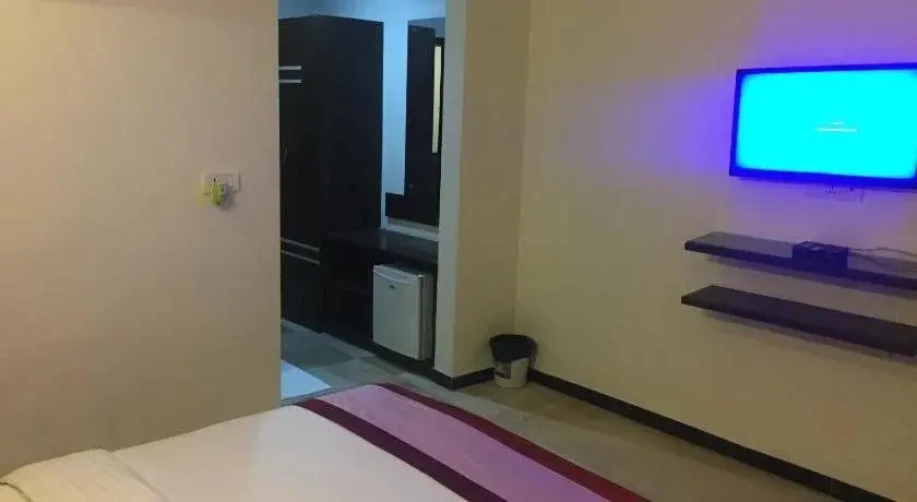 фото Hotel Sunway Inn by OYO