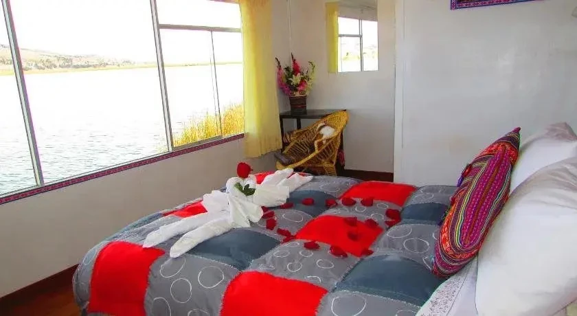 фото Uros Amaru Marka Lodge