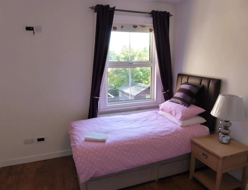 фото Sunninghill Apartment