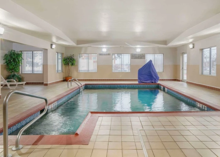 Country Inn & Suites by Radisson, Columbia, Mo