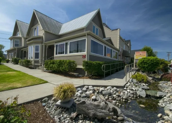 Sunrise Inn Villas and Suites