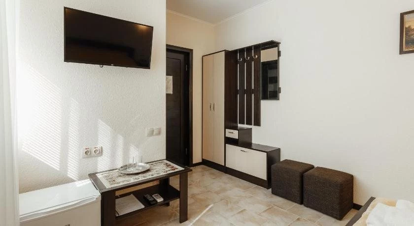 фото Breeze Hotel