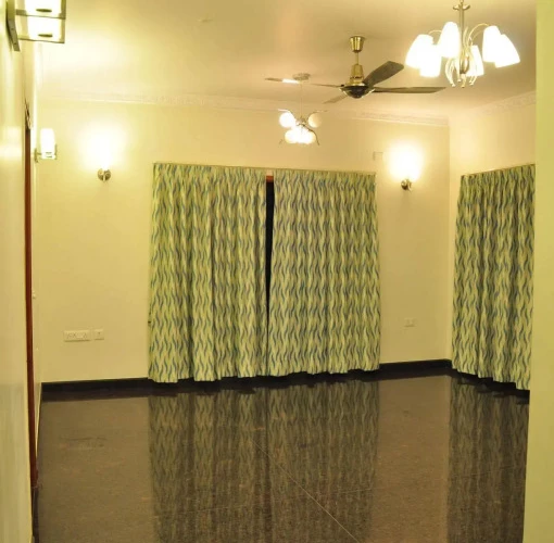 Orange Suites Airport Transit Stay