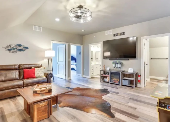 Spacious, Rustic Spearfish Home: Walk to Downtown!