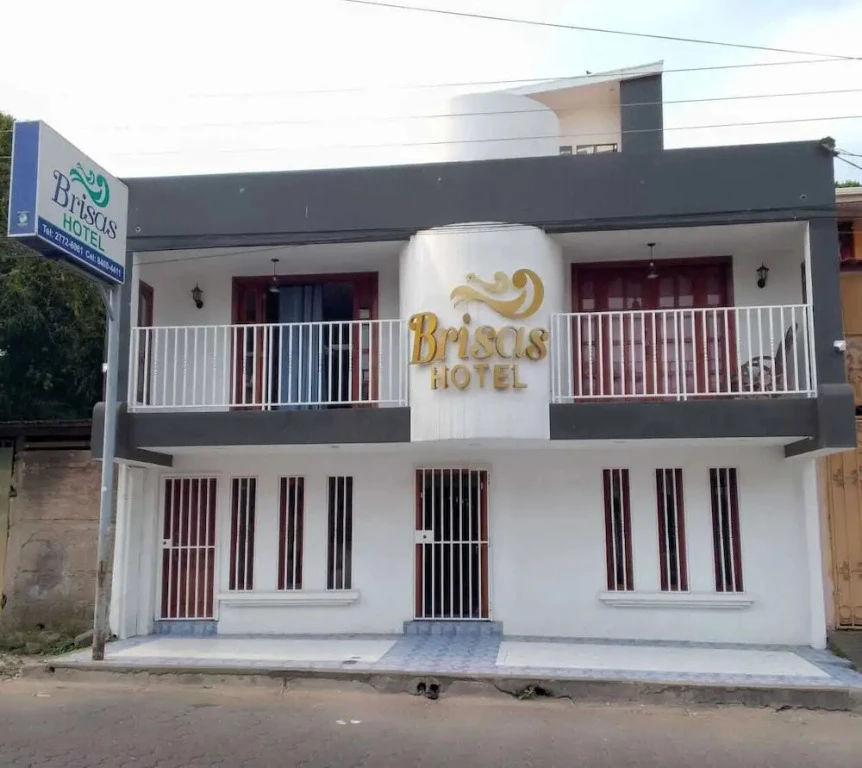 фото Brisas Hotel