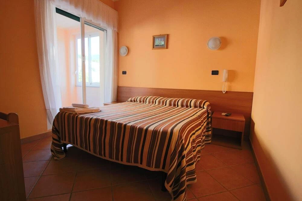 фото Hotel Residence Mirafiori