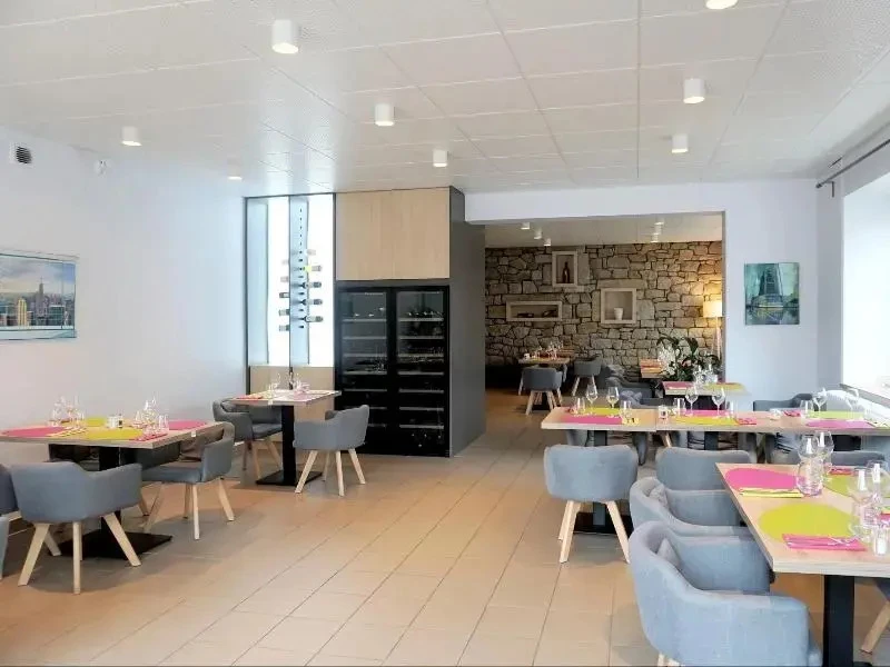 фото Logis Hotel Le Confluent