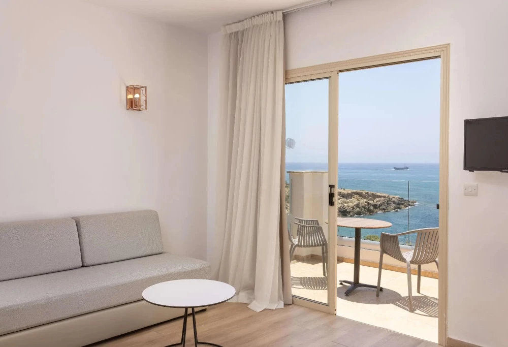 фото Atlantica Akteon