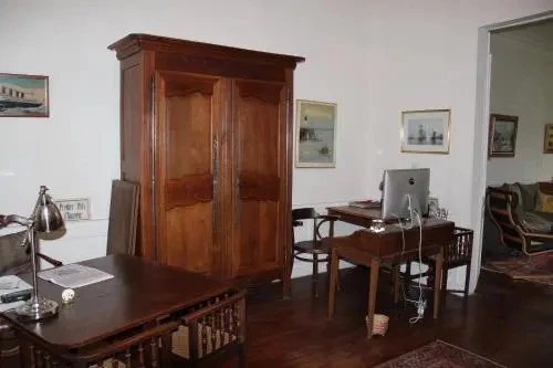 Отель LOrangerie