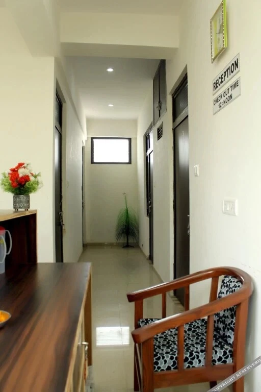 фото Max Guest House