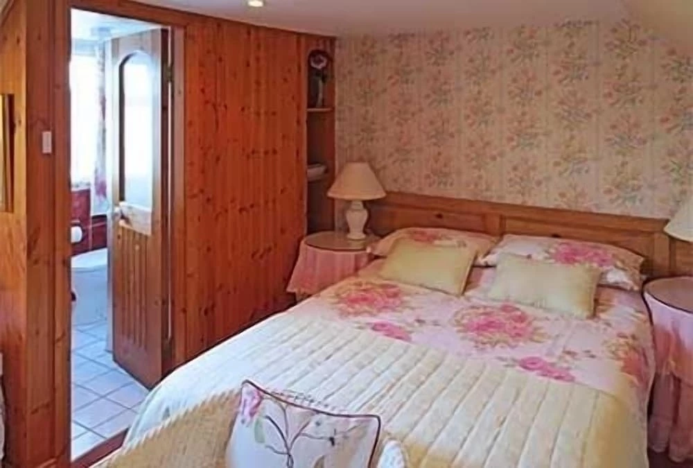 фото Willows B&B