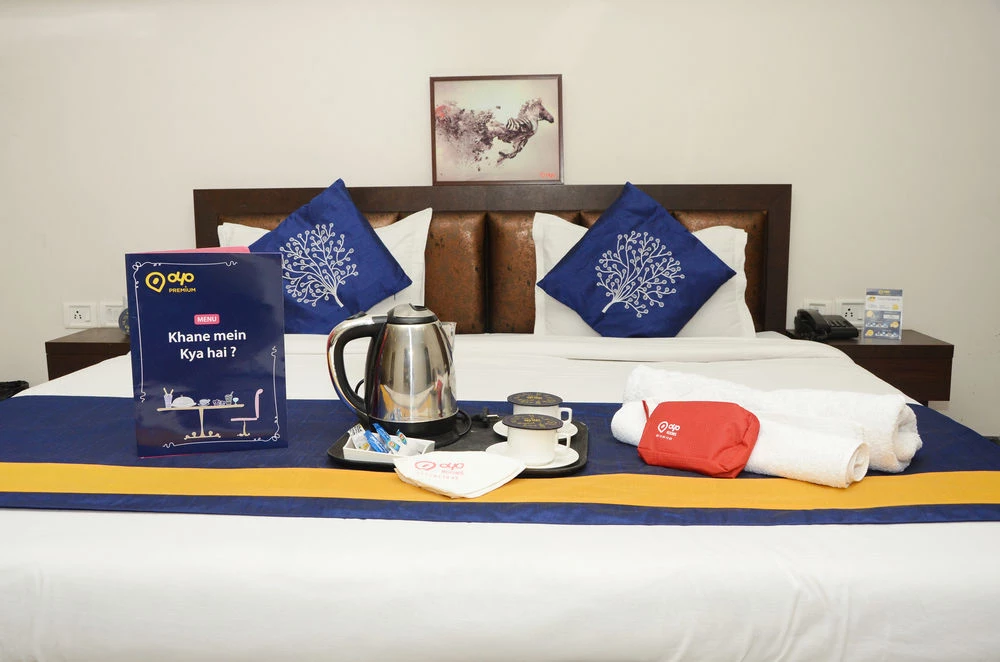 фото OYO Premium Swaroop Nagar