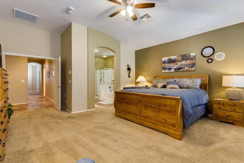 фото Pointsettia - 4 Br Home