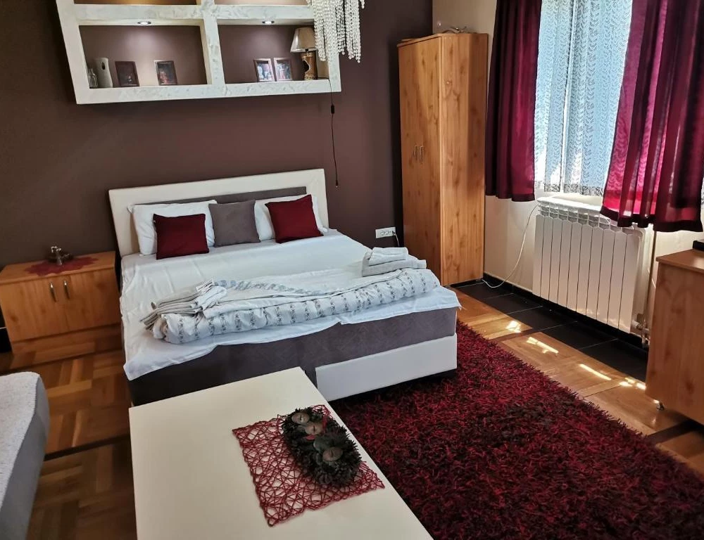 фото Airport Apartments