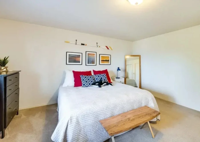 Coastal Haven w/ Hot Tub & San Juan Island Views