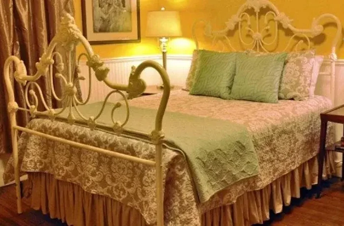 The Italian Place Bed and Breakfast