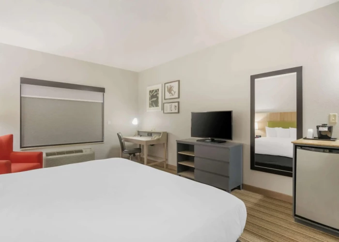 Country Inn & Suites by Radisson, Columbia, MO