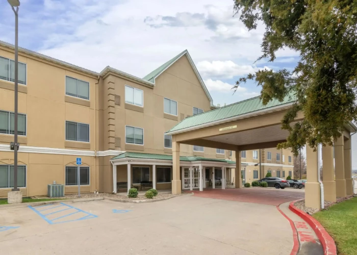 Country Inn & Suites by Radisson, Columbia, MO
