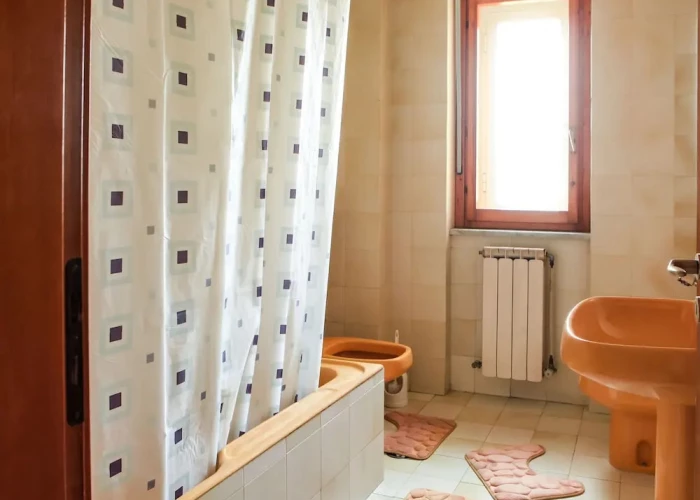 Graceful Apartment in Napoli With Balcony