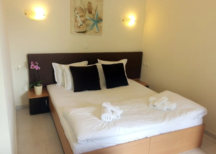 Posto studio superior studio 1 100 m from the beach