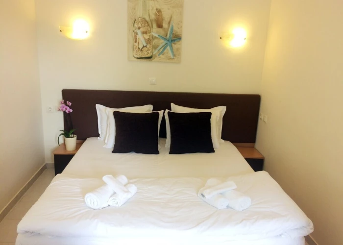 Posto studio superior studio 1 100 m from the beach