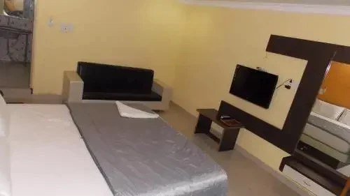 фото Hotel New Rajshree