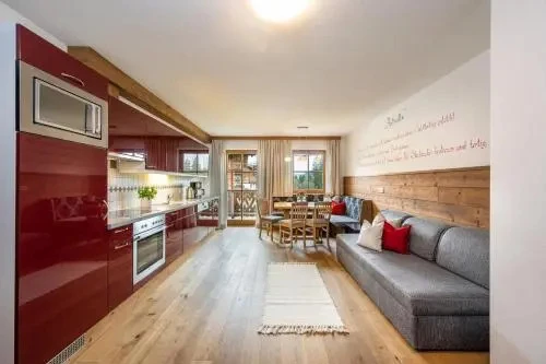 Отель Alpine-Lodge