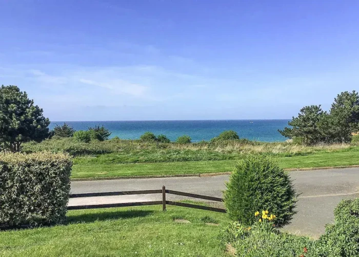 House on Emerald Coast Near Gr34 Trail