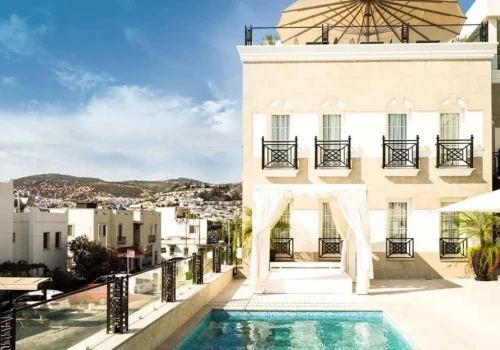 Ena Boutique Hotel & Residences