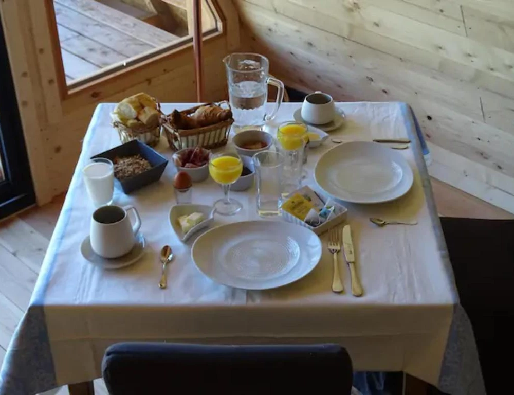 фото LOGIS LAS CROZAS La Poupe