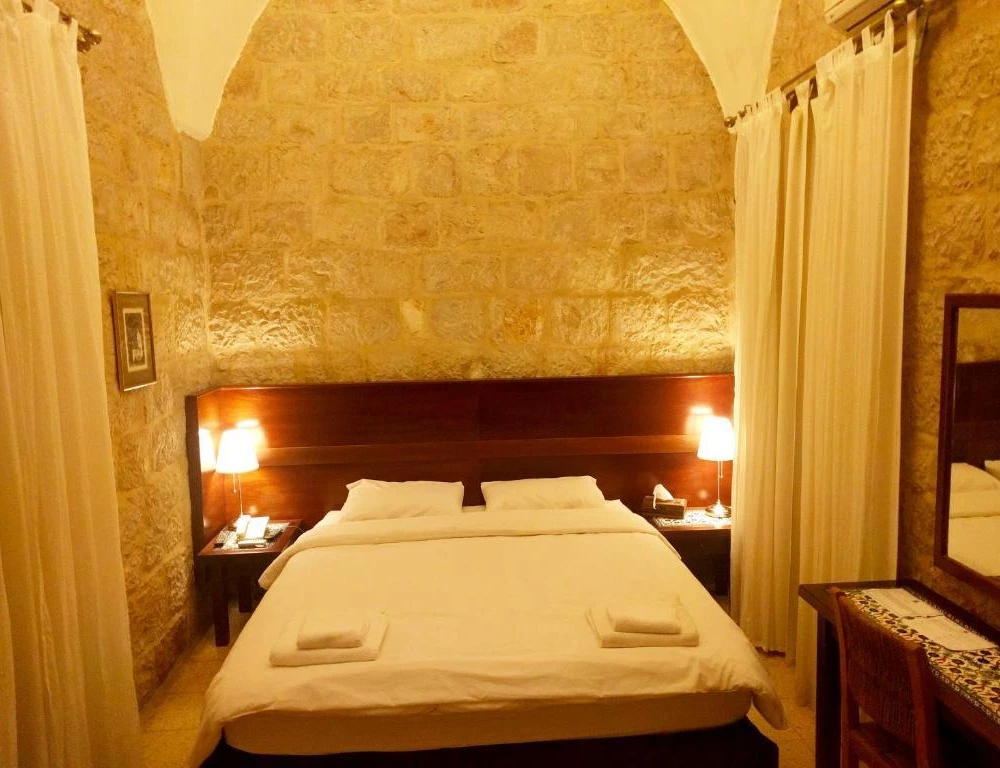 фото St. George’s Cathedral Pilgrim Guesthouse – Jerusalem