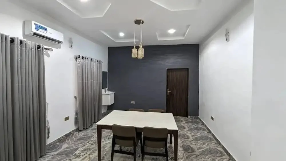 фото Fixxers Luxury Apartments