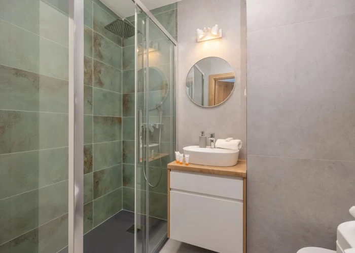 Coast Apartment With Balcony by Renters