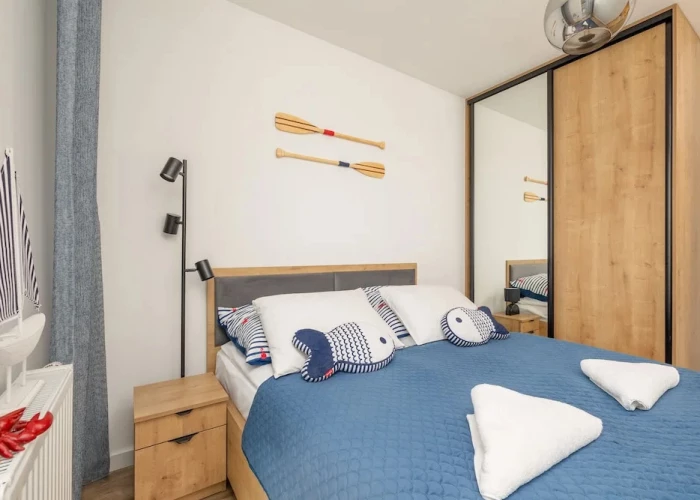 Coast Apartment With Balcony by Renters