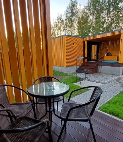 Дом с баней и купелью на дровах