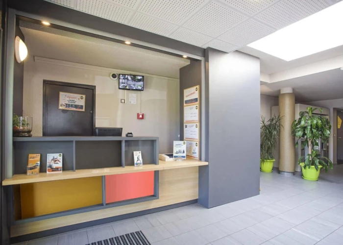 B&B HOTEL Lyon Grand Stade Meyzieu