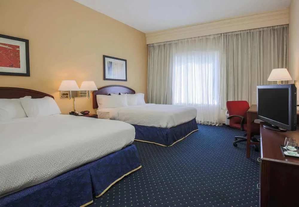 фото Courtyard Flint Grand Blanc