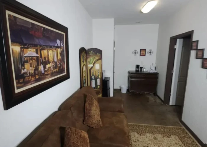 Unit 3 Champagne Terminal Stylish Stay