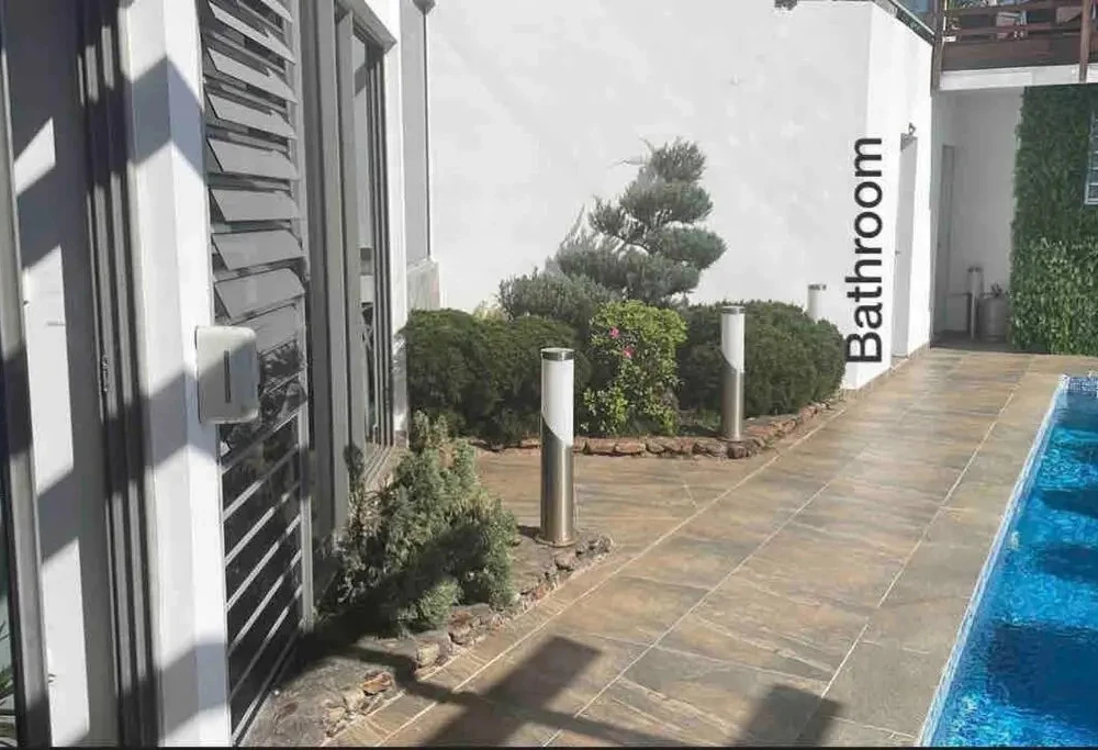 фото Suite by the Pool