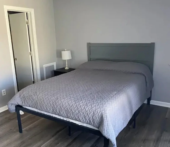 By The Way Motel Columbia