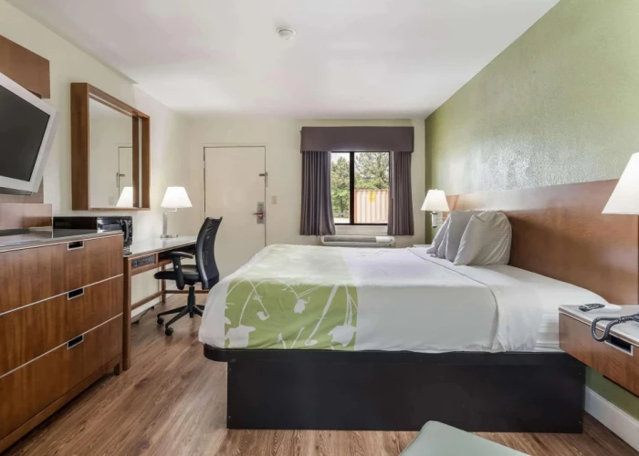 Econo Lodge Atlanta Airport East