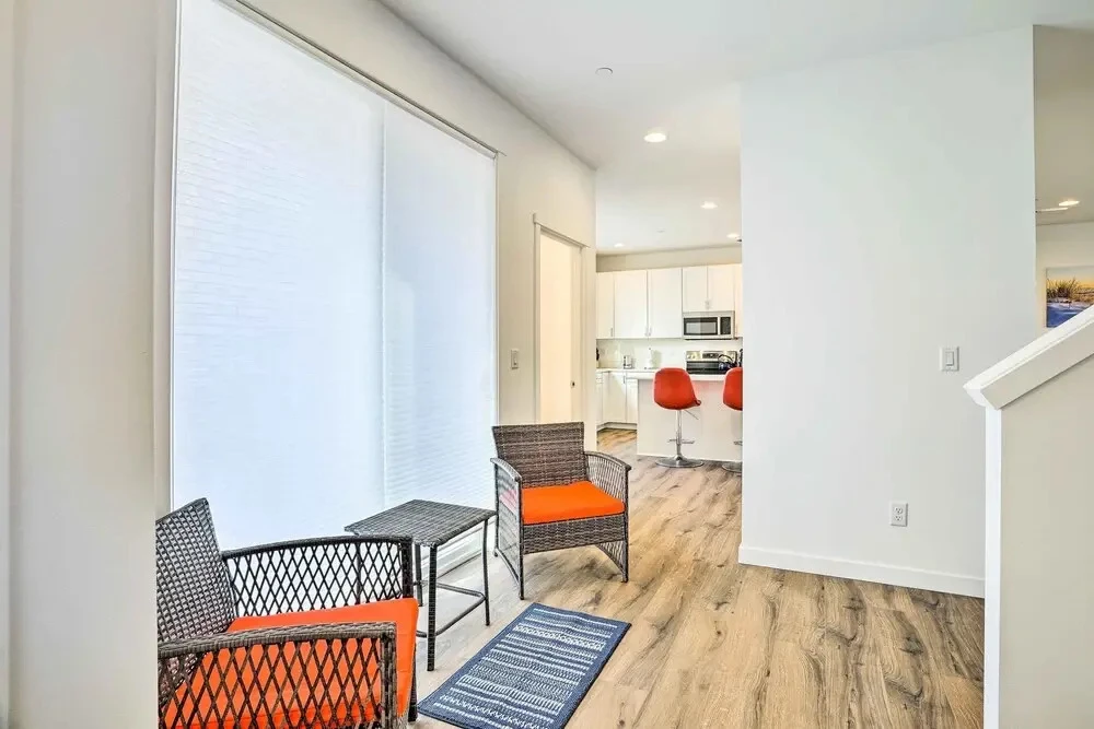 фото Modern Monroe Home - Private Yard & Mtn Views