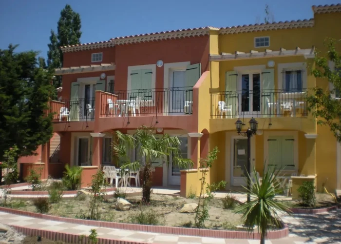 AppartHotel Festival Sud Aqua - Gare TGV