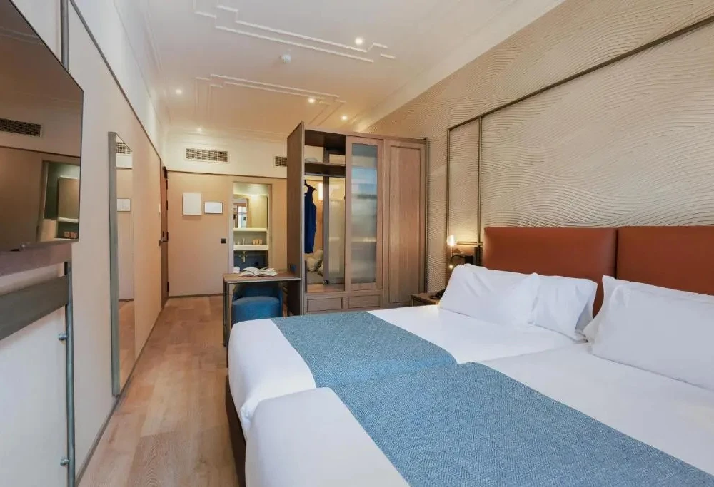 фото Отель Medinaceli