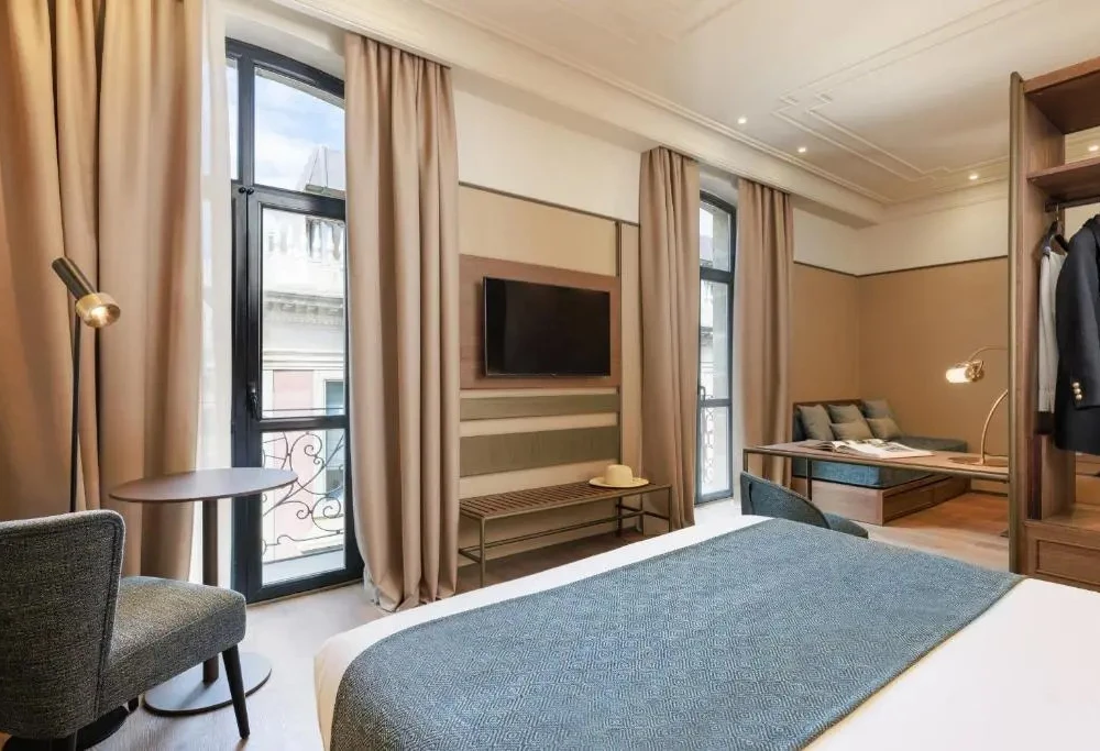 фото Отель Medinaceli