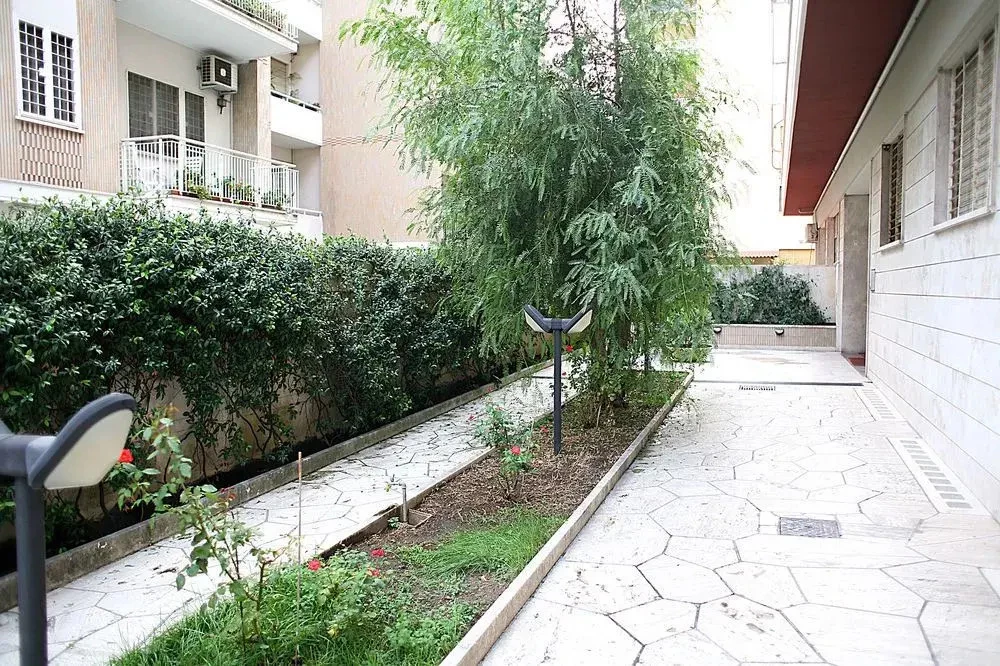 фото The Empire BB