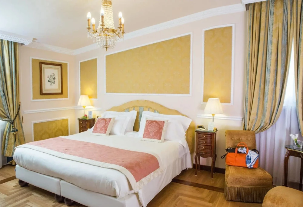 фото Hotel Bernini Palace