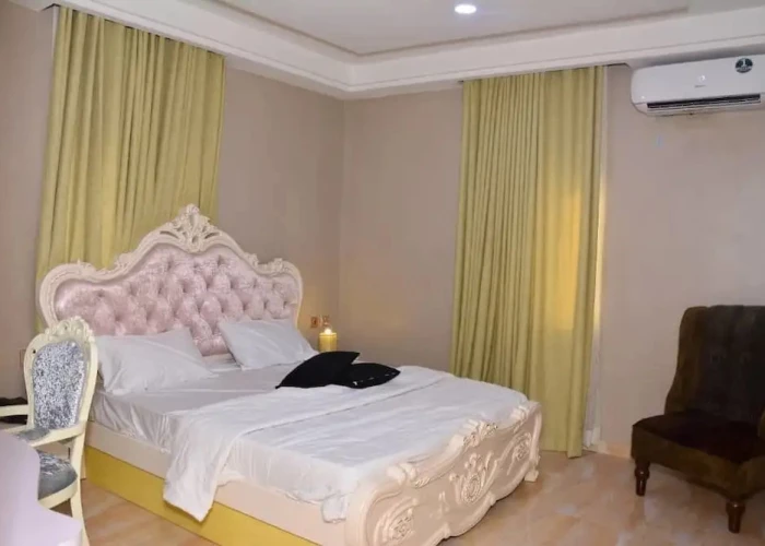 Golden Dreams Hotels and Suites Owerri