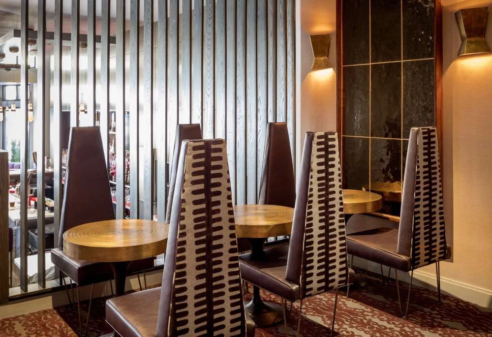 фото Charlesmark Hotel