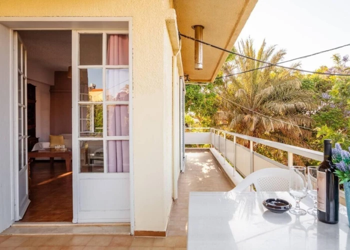 Rena's Hospitality Walk to the Beach 10' to Chania